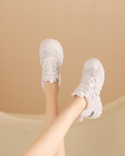 westory春季休闲厚底轻便舒适圆头百搭老爹鞋板S24CM74271 商品图4