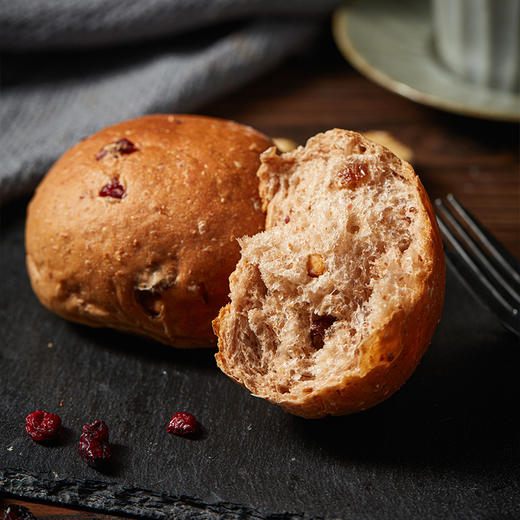 全麦核桃果干软欧（6个装） 商品图3