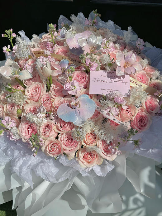 浪漫日常 · 花束（可备注喜欢包装颜色） 商品图0