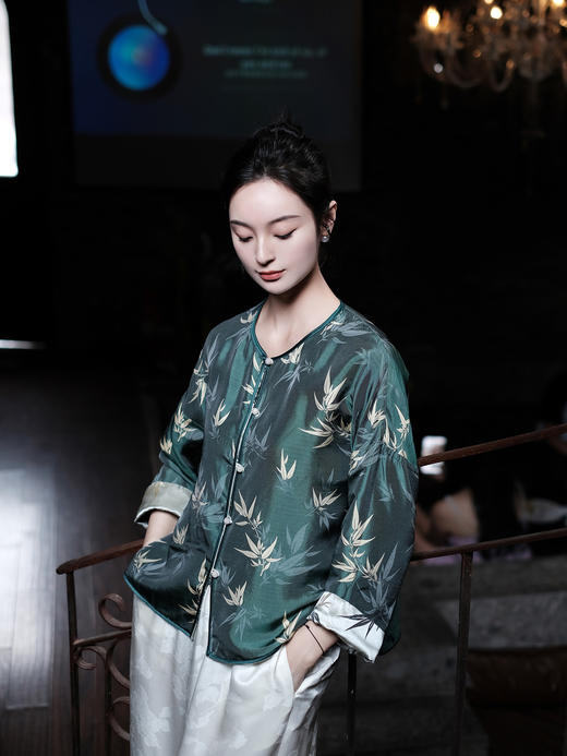盛唐婧 |真丝宋锦竹之韵上衣 商品图8