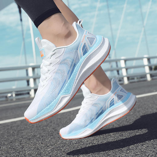 热卖中！！现货！【脚宽脚背高，拍大一码】CAMSSOO美骆世家碳板缓震Boost科技爆米花运动跑鞋 男女款都有 商品图9