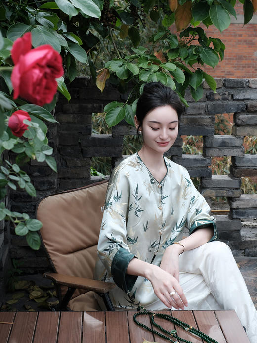 盛唐婧 |真丝宋锦竹之韵上衣 商品图10
