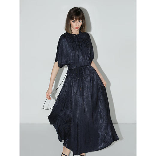 【限时秒杀】COCOBELLA新中式国风暗纹提花人丝连衣裙手工金线飘带长裙FR3022 商品图0