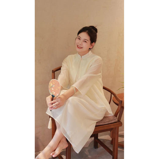 【抖音专属】连衣裙（24707404凝脂） 商品图4