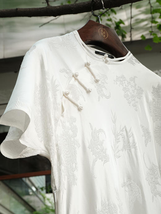 瑕疵 |盛唐牡丹 |梅兰竹菊冠乐绉短袖旗袍裙[特价品](特殊商品不退不换) 商品图9