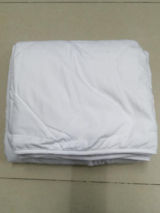 铁英中学床上用品 商品图4