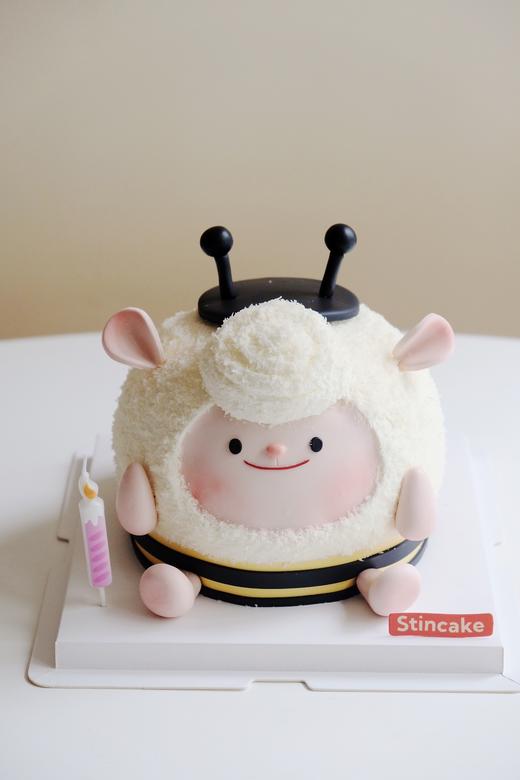 圆鼓鼓的蜜蜂蛋糕 商品图0