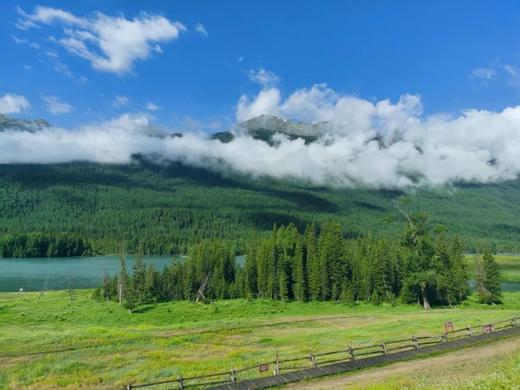 暑期8日【北疆亲子营】找寻心中阿勒泰，打卡仙境喀纳斯，神的自留地禾木村，西北第一村白哈巴，畅游世界魔鬼城 商品图1