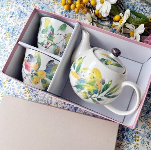 日本进口和蓝茶具锦堂春百千鸟花七宝一壶两杯系列 商品图1