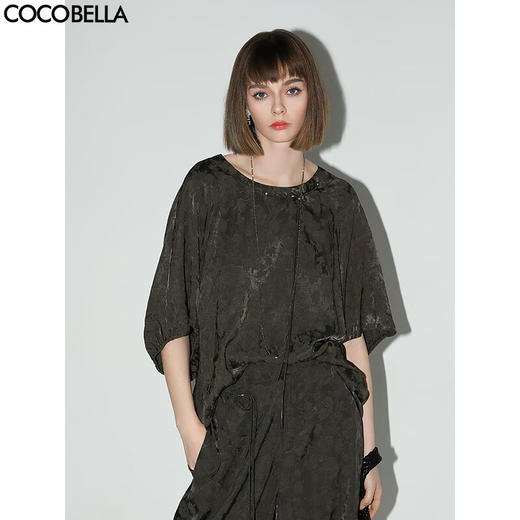 【秒杀】COCOBELLA[100%人丝]新国风暗纹提花衬衫夏蝙蝠袖上衣TS0018 商品图0