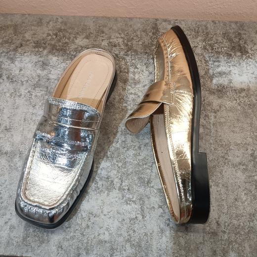 村名物2024春季新款法式百搭优雅单鞋女U24AH11741 商品图3