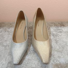 西村名物2024年春季新款细高跟优雅舒适单鞋U24AE12031