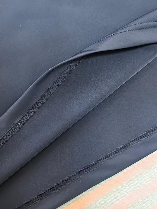 清仓库不退换 布来亚克黑色速干短袖，立体剪裁舒适有型 商品图6