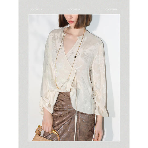 COCOBELLA新中式暗纹提花人丝衬衫偏门襟盘扣国风上衣SR3061 商品图0