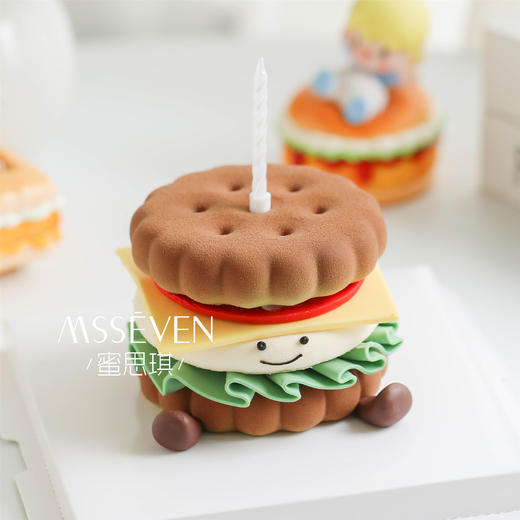 emoji humburger·小汉堡开心果树莓慕斯 商品图0