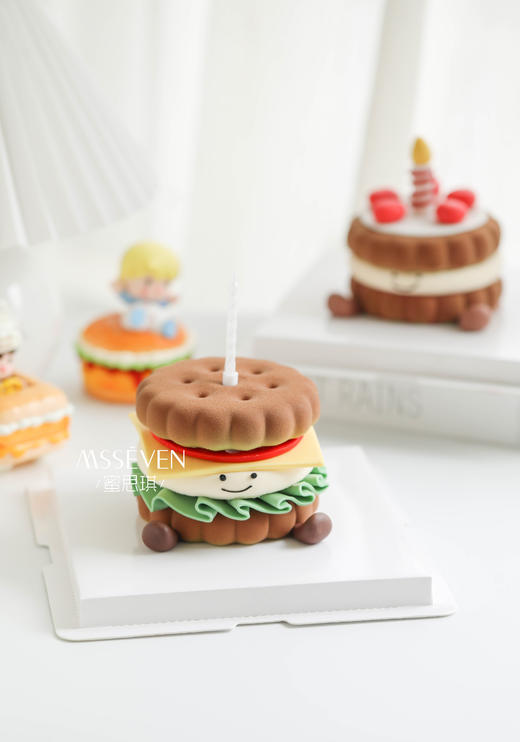 emoji humburger·小汉堡开心果树莓慕斯 商品图2