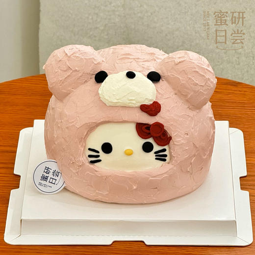 P026“粉色小熊kitty猫” 手绘立体蛋糕 商品图0