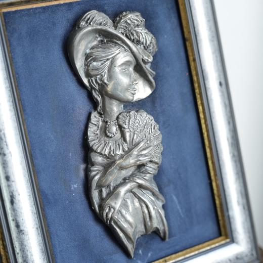意大利锡制浮雕女孩挂画 签名 商品图5