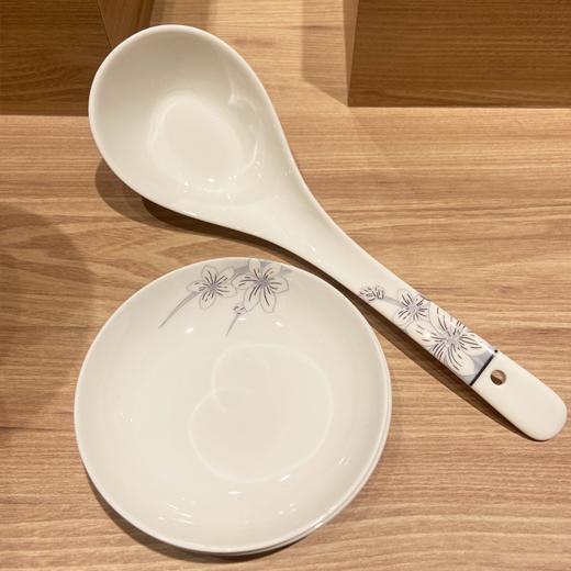 【清仓特惠4.5折，仅1套，无货退款】凡瑞斯春意缤纷50头10人用骨瓷餐具【不支持补差，非质量问题不退不换】 商品图1