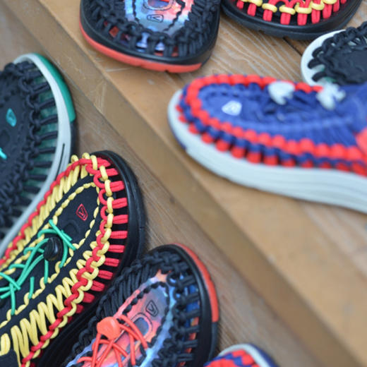 KEEN 科恩 UNEEK系列男女款潮搭户外休闲简约溯溪鞋 商品图3