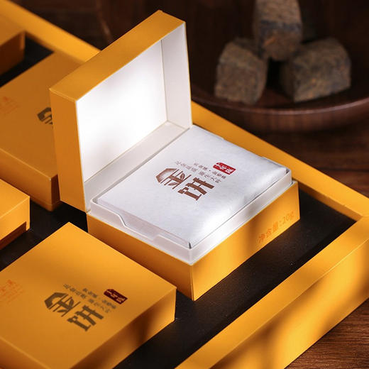 【节日送礼】白沙溪黄金溪金饼（迷你.花卷茶）198g（22g*9盒）/盒  精致礼盒装送礼首选 商品图3