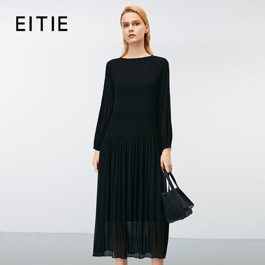 EITIE爱特爱秋季新款气质压褶飘舒适显瘦黑色连衣裙7907606 商品图0