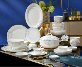 【清仓特惠4.5折，仅1套，无货退款】凡瑞斯春意缤纷50头10人用骨瓷餐具【不支持补差，非质量问题不退不换】