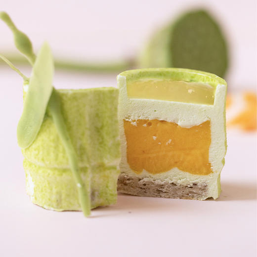 2024版「四季 · 夏」竹影映荷塘蛋糕（夏之味：百香果、百合米布丁&斑斓风味酱） 商品图4