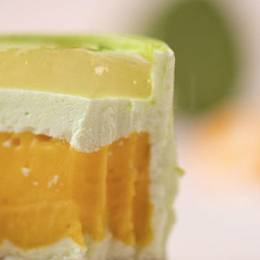 2024版「四季 · 夏」竹影映荷塘蛋糕（夏之味：百香果、百合米布丁&斑斓风味酱） 商品图6