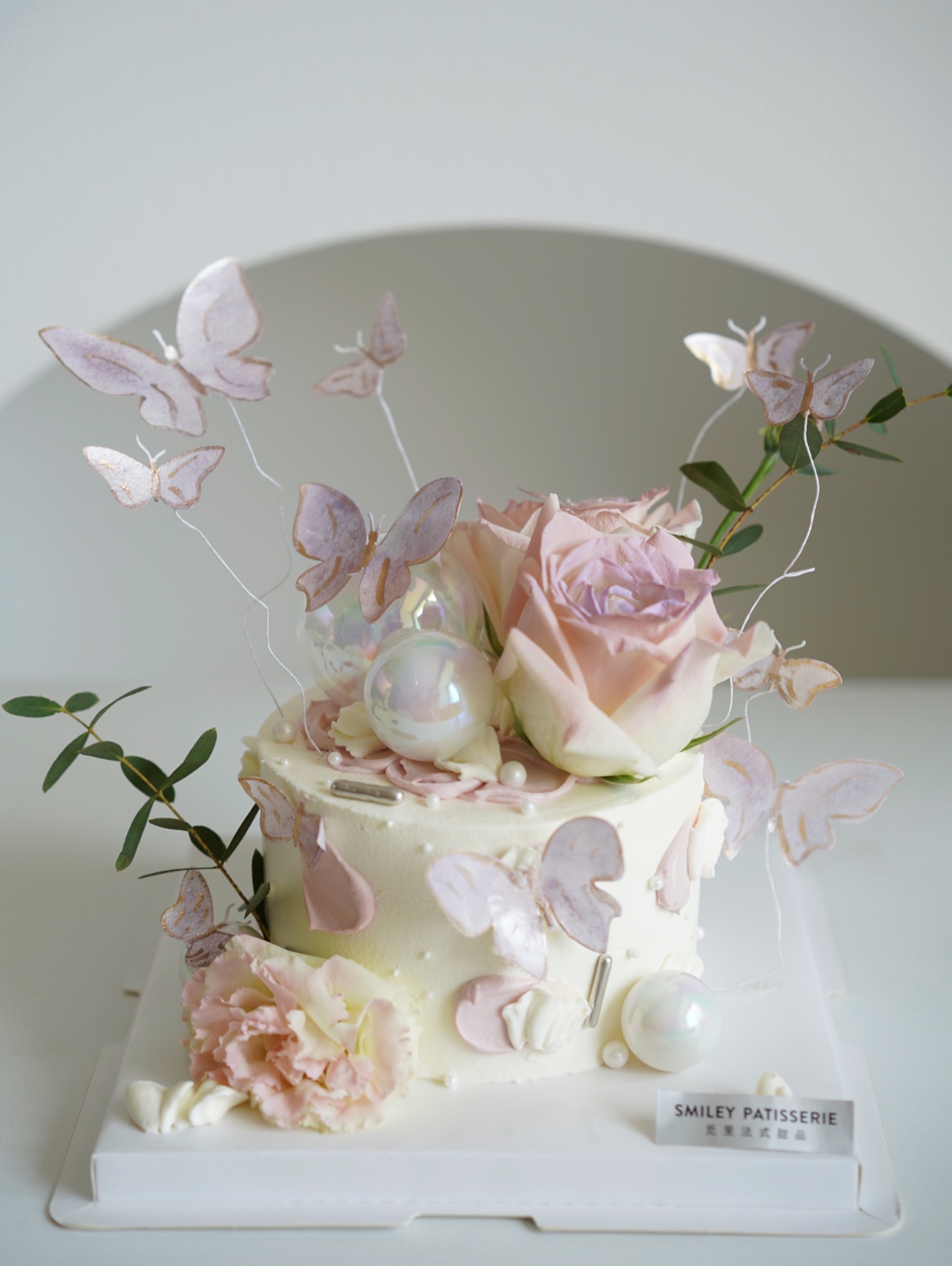 简约奶油蛋糕 | 鲜果原味奶油 - 蝶舞玫瑰（季节原因树叶不完全相同）