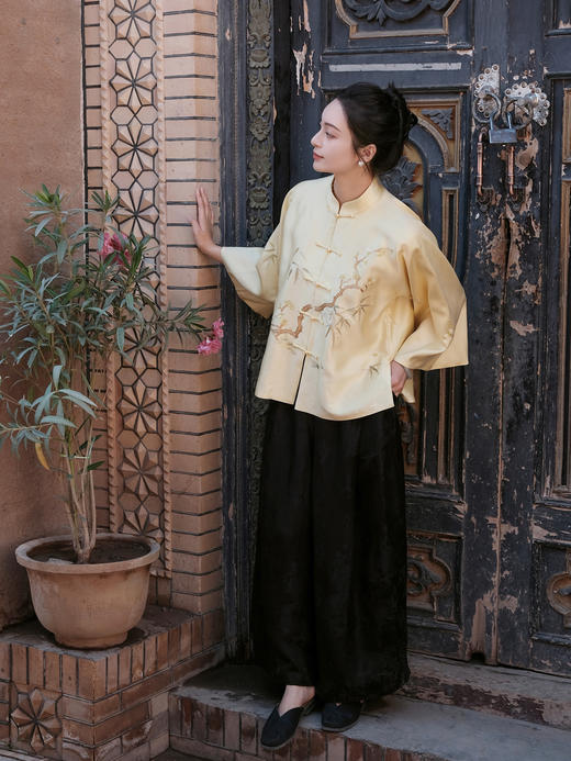 盛唐牡丹盛奢系列| 限量款 |高货-手工刺绣梅竹对襟女上衣(特殊商品不退不换) 商品图11