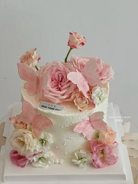 花漾甜心 · 奶油蛋糕