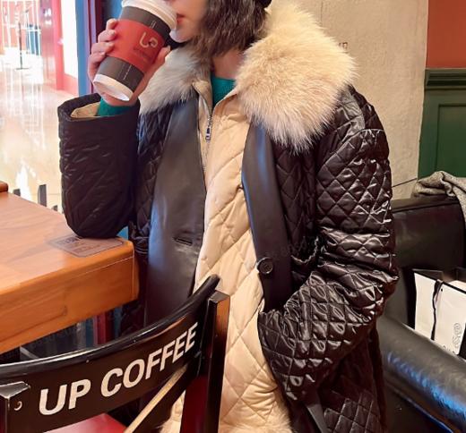 臣禾凌格纹拼皮大衣外套K214014317 商品图3