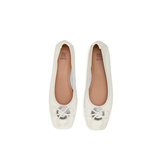 西村名物2024年秋季新款舒适平底方头蝴蝶结饰扣浅口单鞋X24CE37711 商品图6