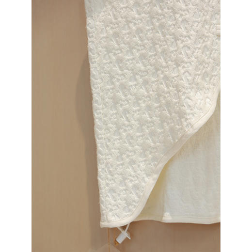 【抖音专属】马甲23704345凝脂 商品图2