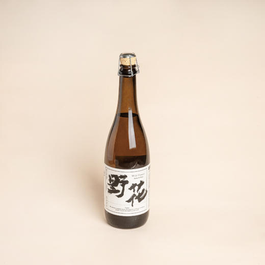 大地茶场 野花-微气泡植物饮料（干型）750ml 商品图0