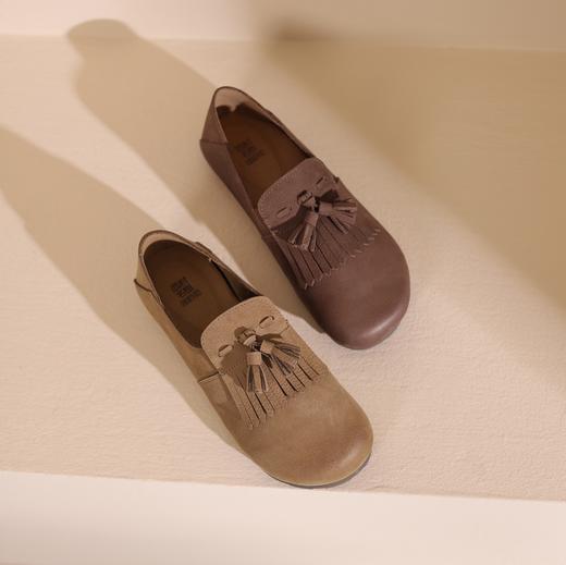 西村名物2024年秋季息款平底舒软单鞋流苏装饰乐福鞋T24CM37801 商品图3