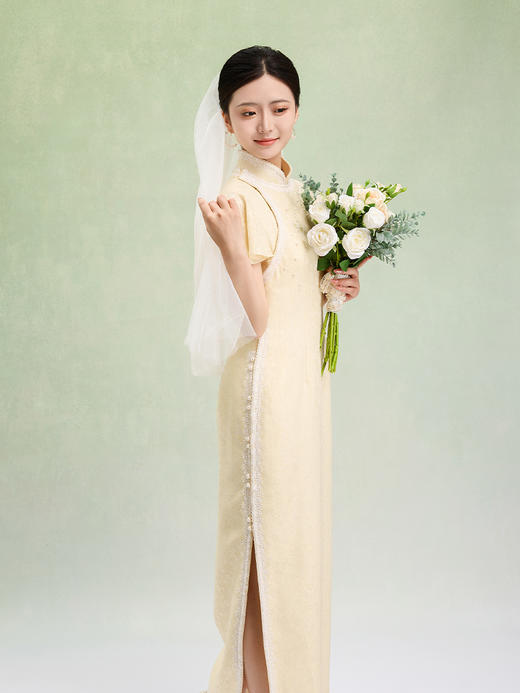 荷言HEYEN 荷风送香 金丝繁花真丝非遗花罗珠绣新娘旗袍高级定制 商品图2