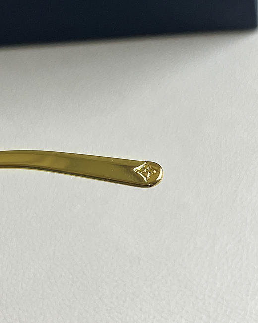 7折  无 驴家 元 小圆镜复古抗UV太阳镜 2色 CU1206 商品图10