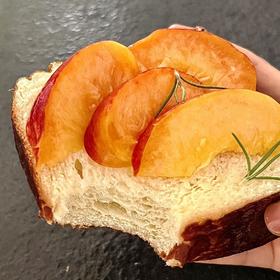 碱水吐司  开心果乳酪嫩吐司