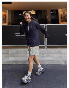 清仓库不退换 AKR安高若 素然女士网眼一体连帽设计外套防晒衣