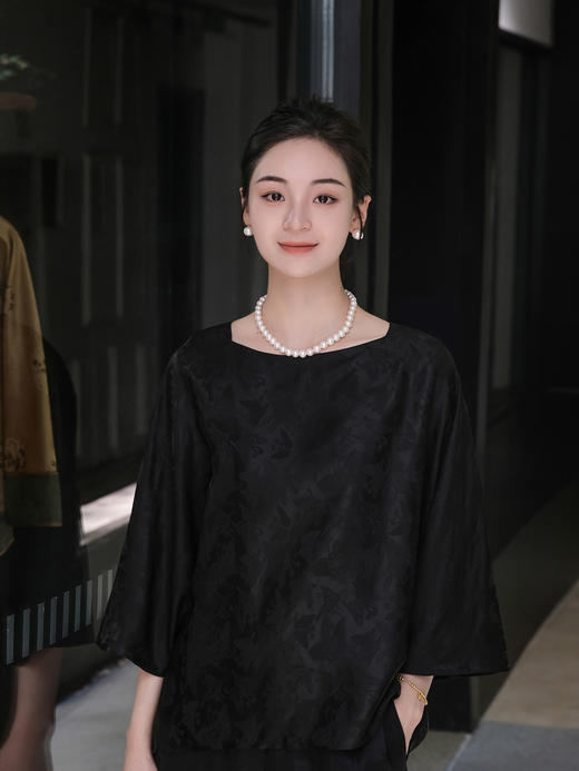 盛唐牡丹 |香云纱蝴蝶纹女上衣 商品图5