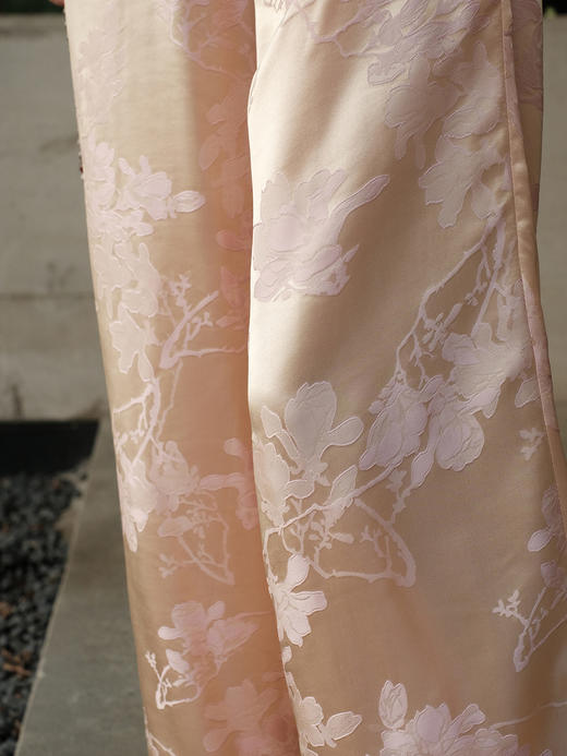 瑕疵| 盛唐牡丹 |玉兰花纹交织真丝松紧腰女裤 商品图2