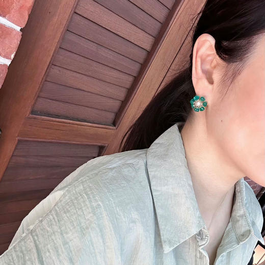 SpoiledBrat Jewelry7瓣花耳钉 商品图1