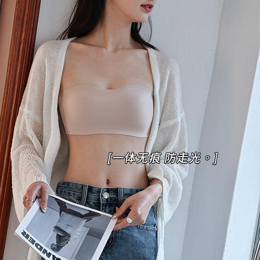 【与性感只差一扣，随意蹦跶不会掉】原版无肩带内衣女聚拢防滑小胸显大，3D软托起超聚拢超性感，收副乳一片式抹胸裹胸夏季薄款H242050358 商品图2