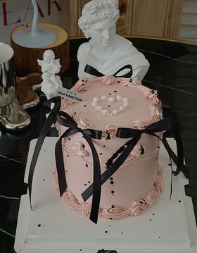 恋爱心动 · 奶油霜蛋糕（加高款）