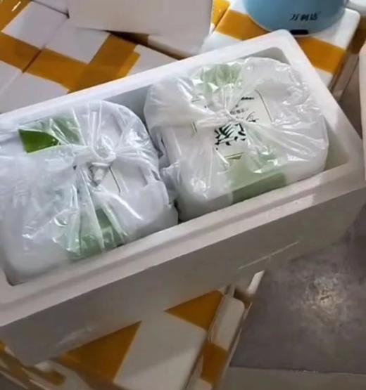 天润益家桶装酸奶 1kg/桶 新疆美食 老酸奶 新疆总厂直供产地直发 商品图4