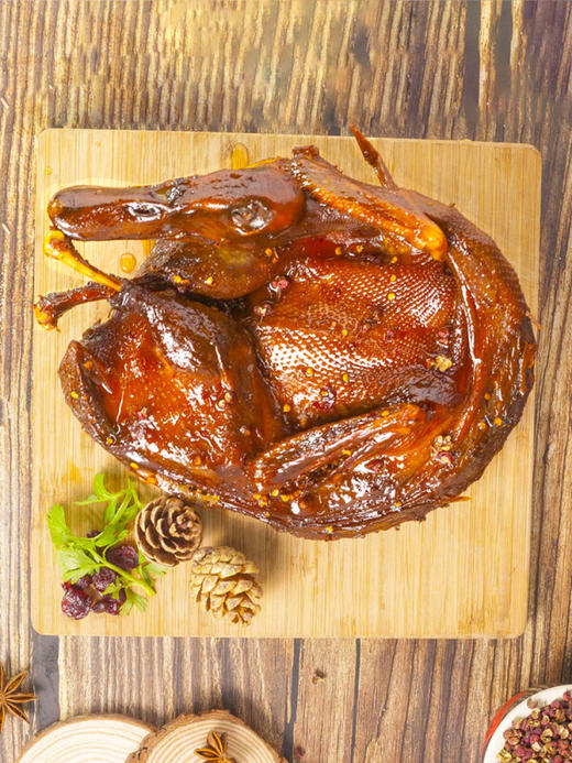 【严选】【香脆入骨 肉质紧实 油而不腻 酱香辣爽】小胡鸭全鸭精品酱板鸭450g/精品小胡鸭450g (新老包装随机发）（厂家直发） 商品图3