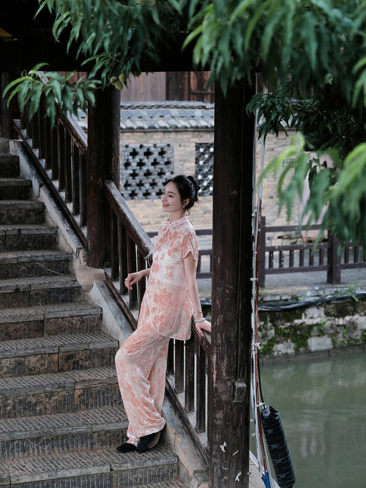 瑕疵|盛唐婧 |玫瑰粉国风丝绒上衣[特价品](特殊商品不退不换) 商品图7