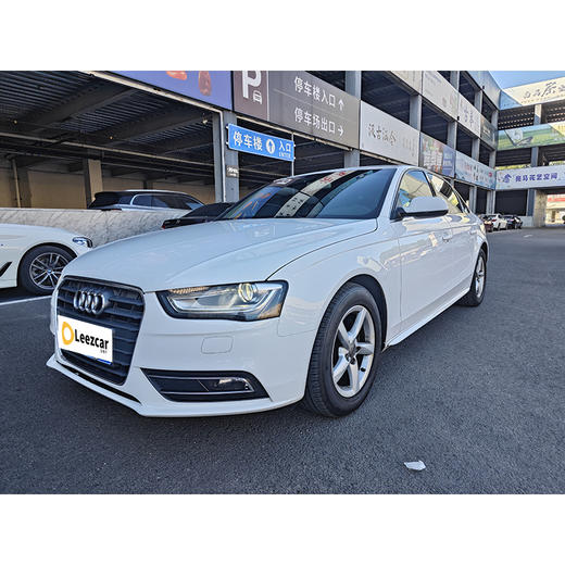 奥迪 A4L 30 TFSI 典藏版 自动舒适型【长租-北京】 商品图2